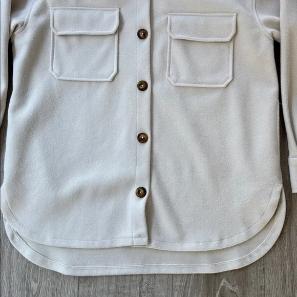 NEW Oversized Shacket - Picture 2 of 9